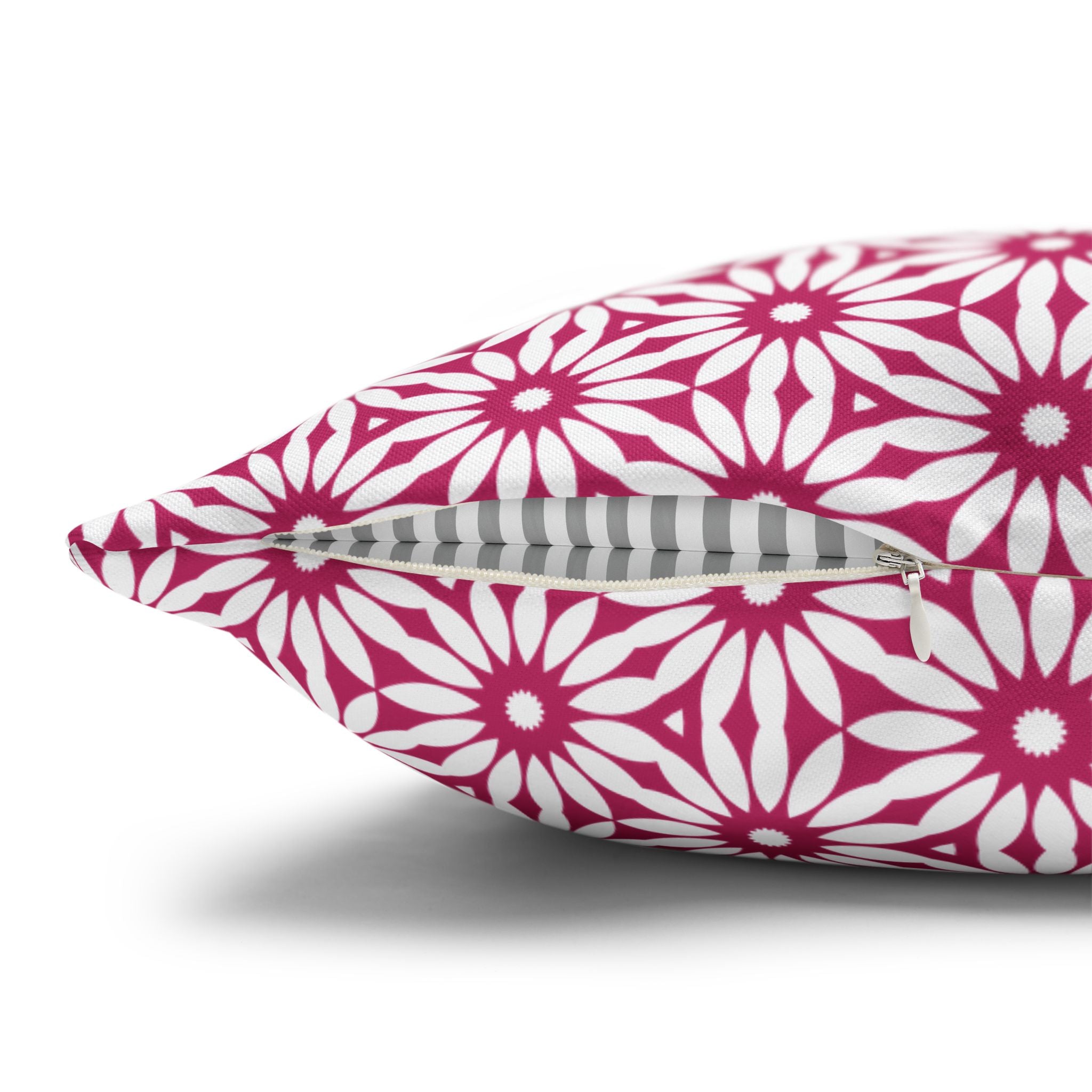 Pink and White Daisy Decorative Pattern THROW PILLOW COVER