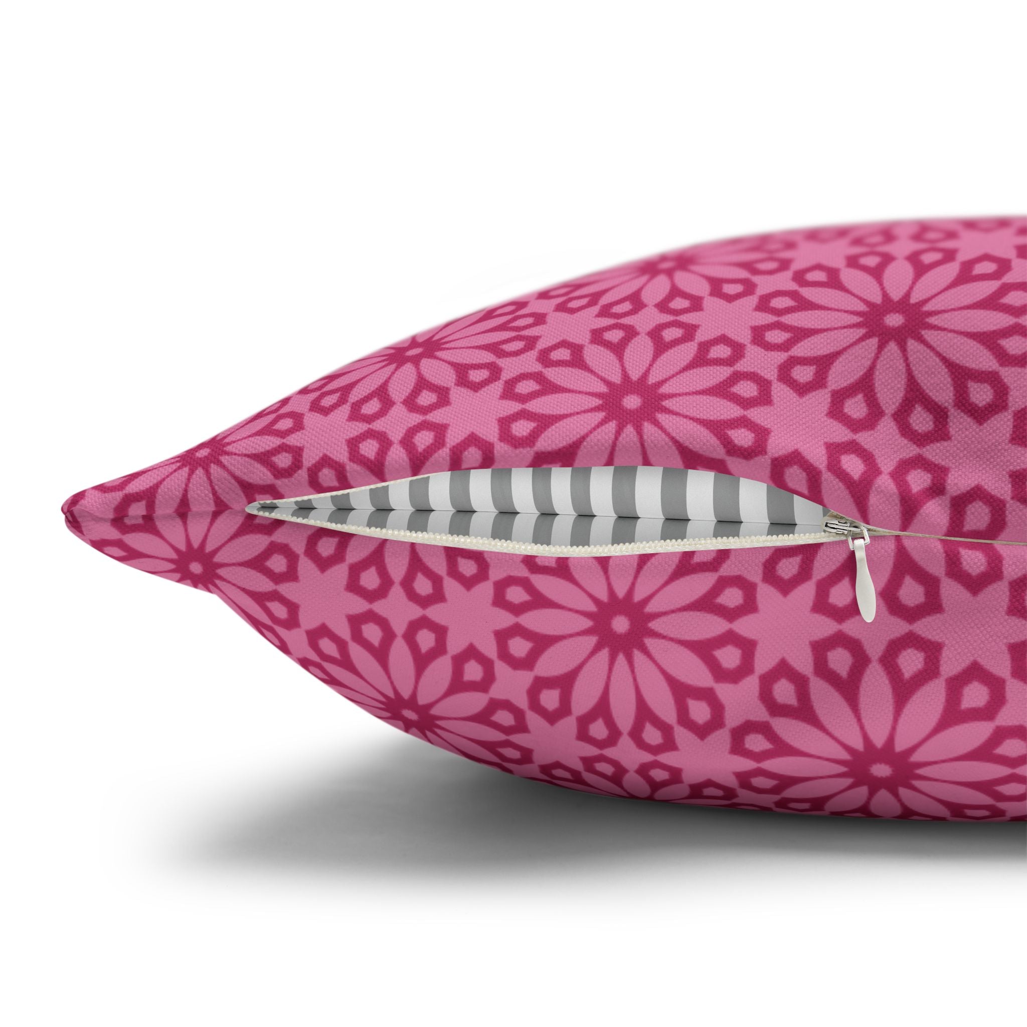 Daisy Bloom Pink Floral Pattern Decorative THROW PILLOW COVER — Spun Polyester Square Pillow Cover